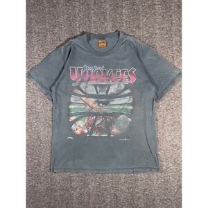 Vintage 90s New York Yankees 1995 Nutmeg Mills Stadium Graphic Tee Large Faded